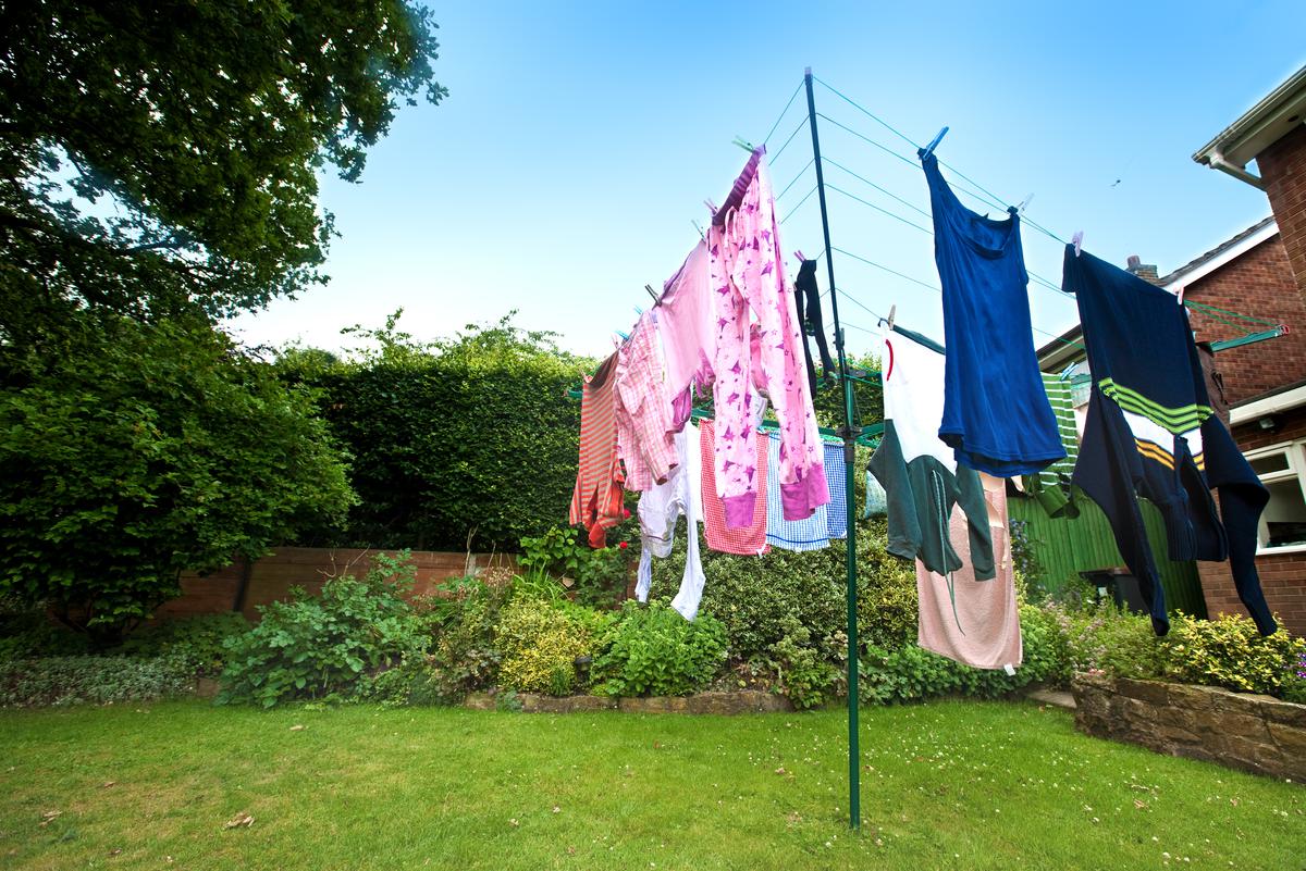 How to Build a Rotary Clothesline
