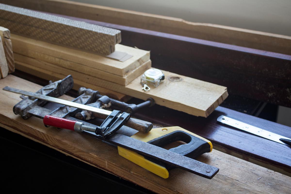 Materials Needed to Build a Floating Deck