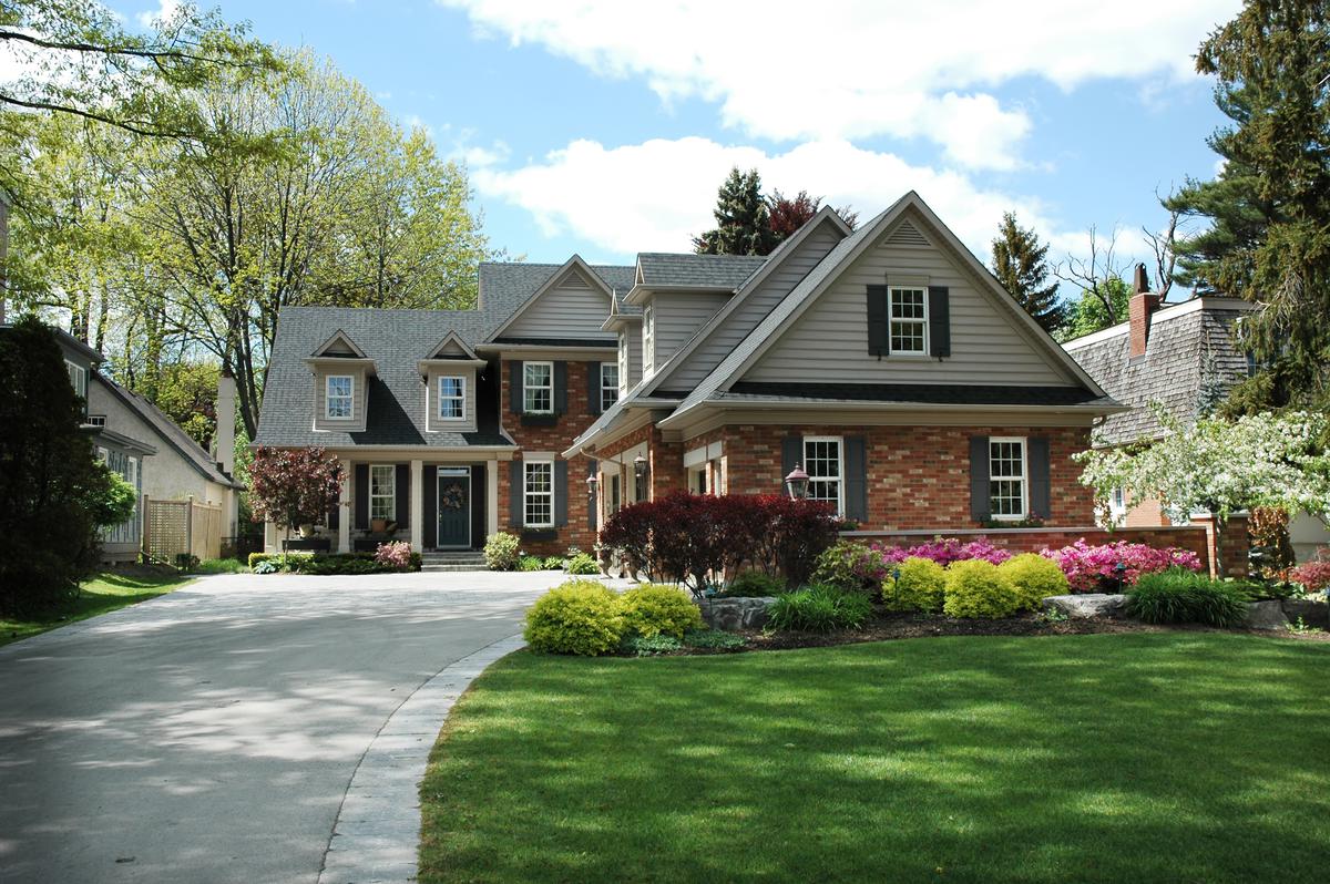 Maximize Your Curb Appeal In Time For Open House