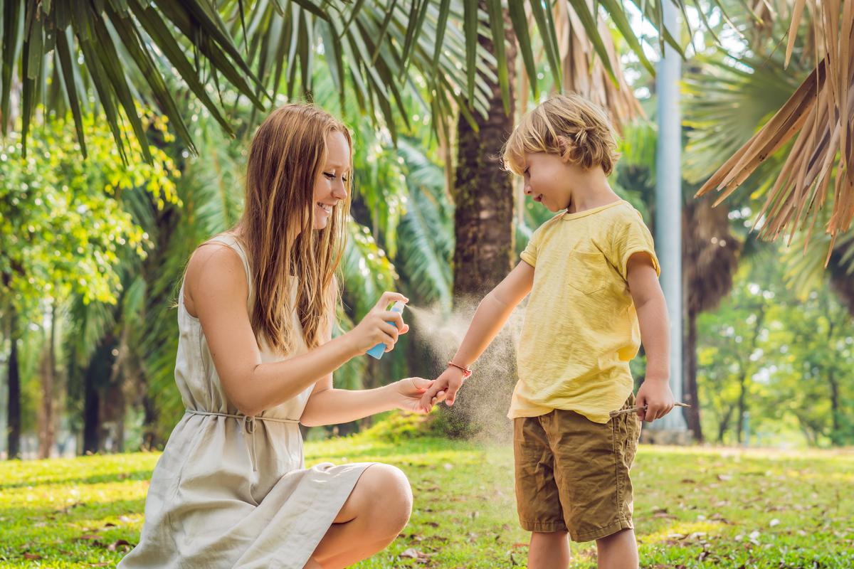 Useful Hacks to Keep the Summer Bugs and Critters Away