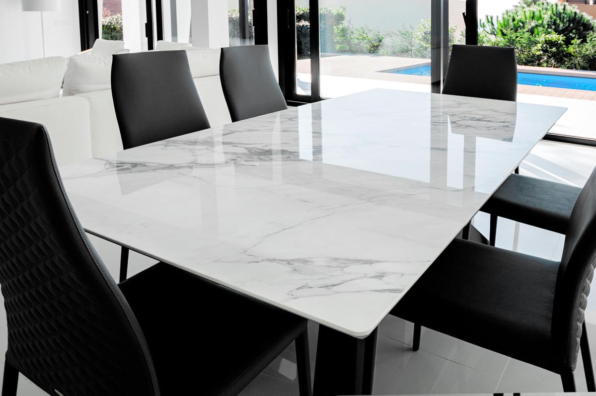 Choose marble for a beautifully luxurious tabletop that has no equal.