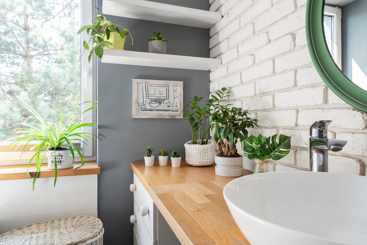 Interior Elements That Will Brighten Up Your Bathroom