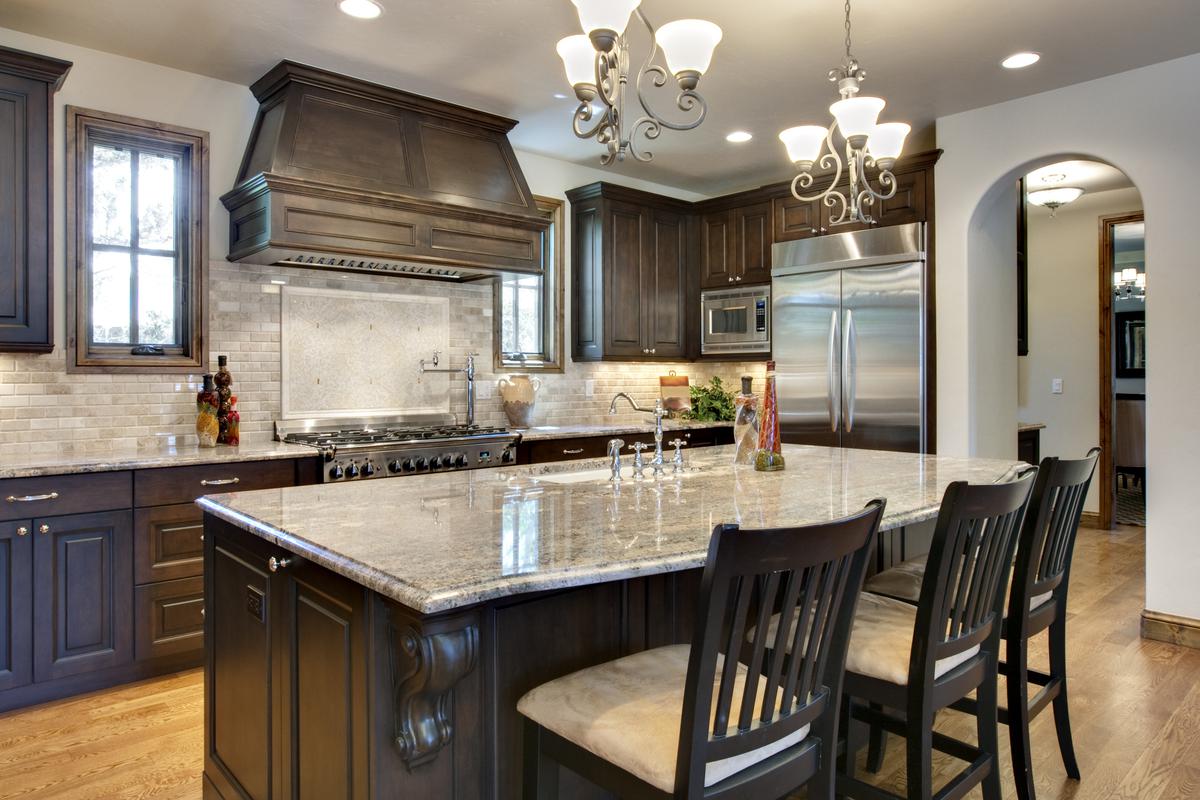 The Staggeringly Major Effect That Countertops Have On Kitchen's Atmosphere