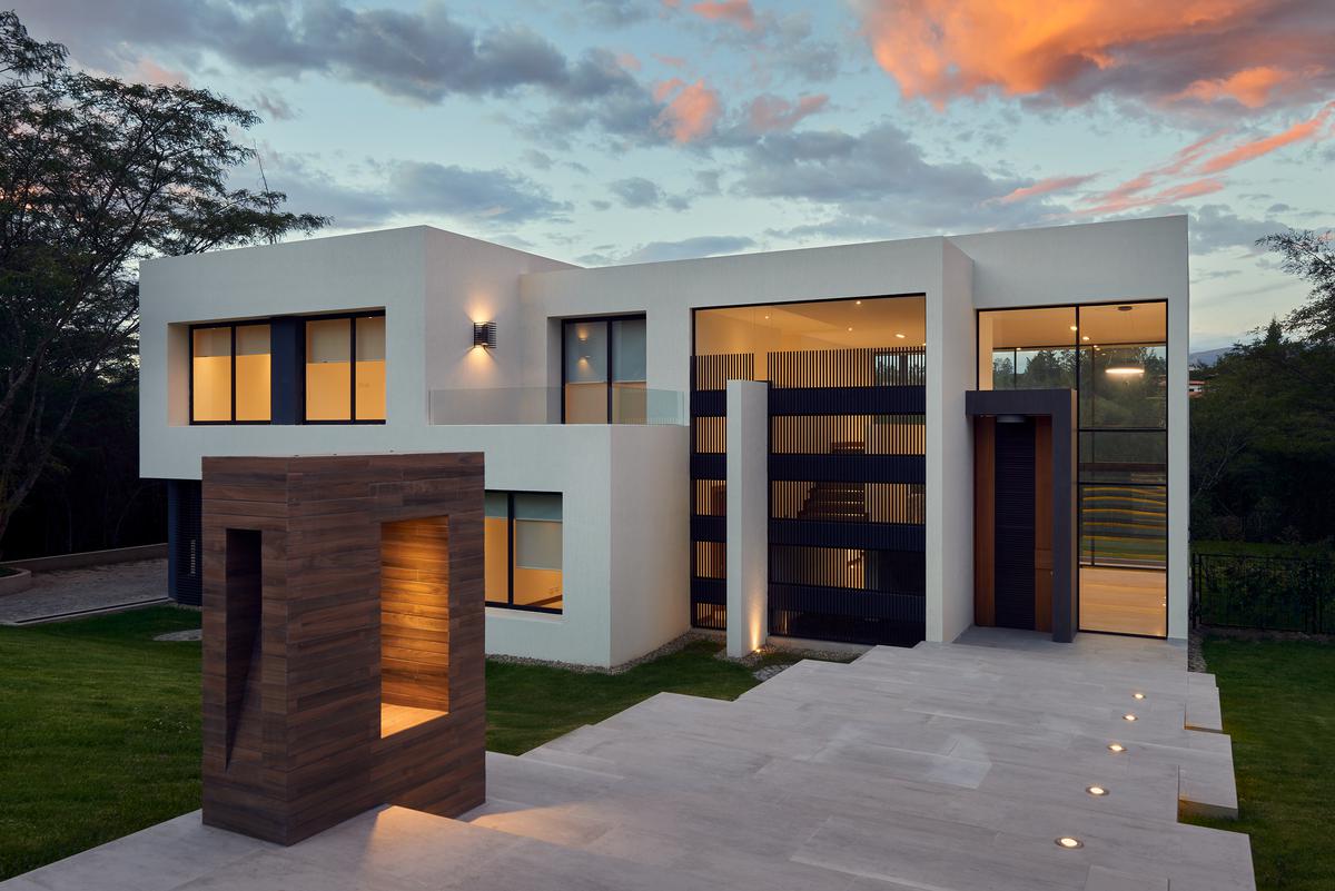 The Rise of Sleek Contemporary Interiors