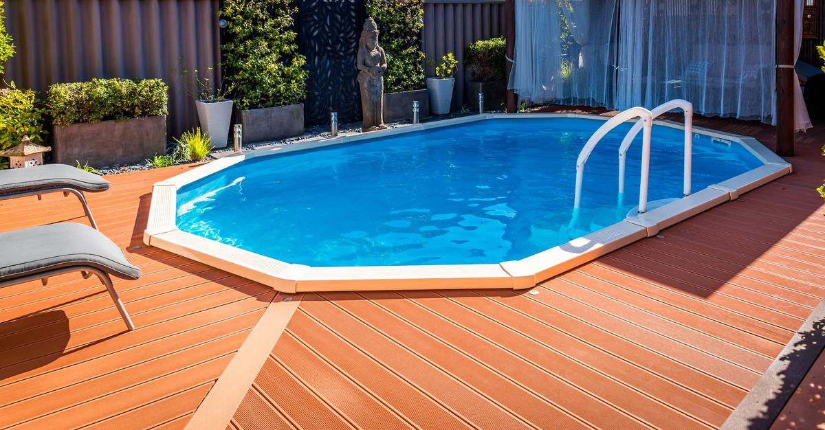 The Best Pool Design for Cookouts