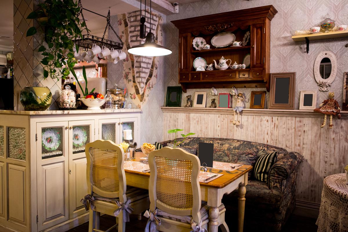 The Perfect Style For A Whimsical Escape