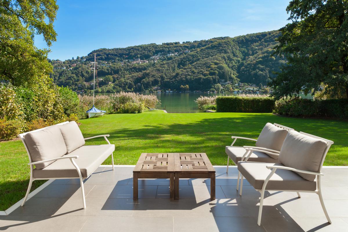 Things to Consider When Choosing Your Outdoor Flooring Material