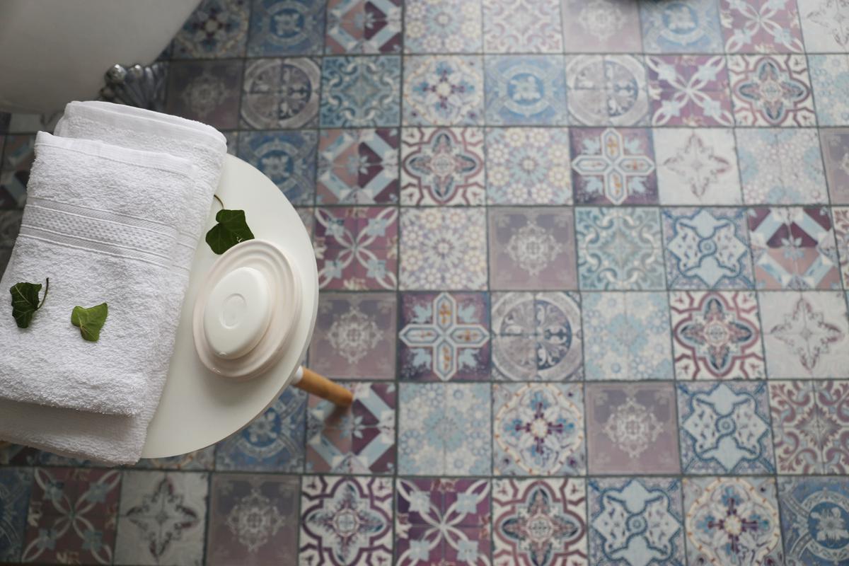 Tile Flooring and Electrical Heating In the Bathroom